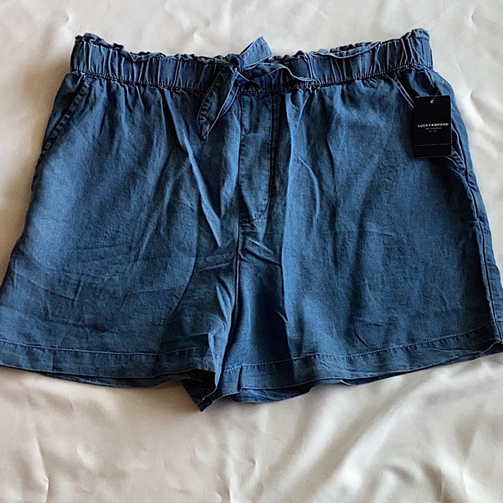 2 For $10 BNWT Lucky Brand Tencel Short in Blue Denim Size L